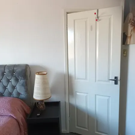 Apartment-sleeps3-parking-garden-internet Lägenhet Leeds (West Yorkshire)