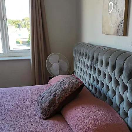 - - 3- Parking - Garden Апартаменти *