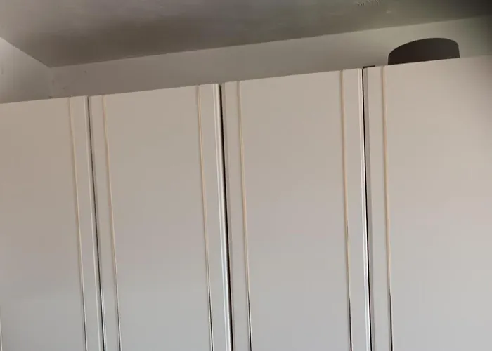 - - 3- Parking - Garden Апартаменти