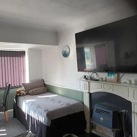 Leeds - Apartment - Stay 3- Parking - Garden Apartamento Leeds (West Yorkshire)